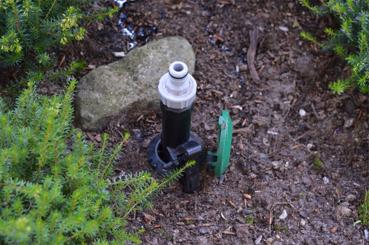 Wassersteckdose mit Steckschlüssel und zusätzlichem Hahnstück zum leichteren Kuppeln Wassersteckdose mit Steckschlüssel und zusätzlichem Hahnstück zum leichteren Kuppeln