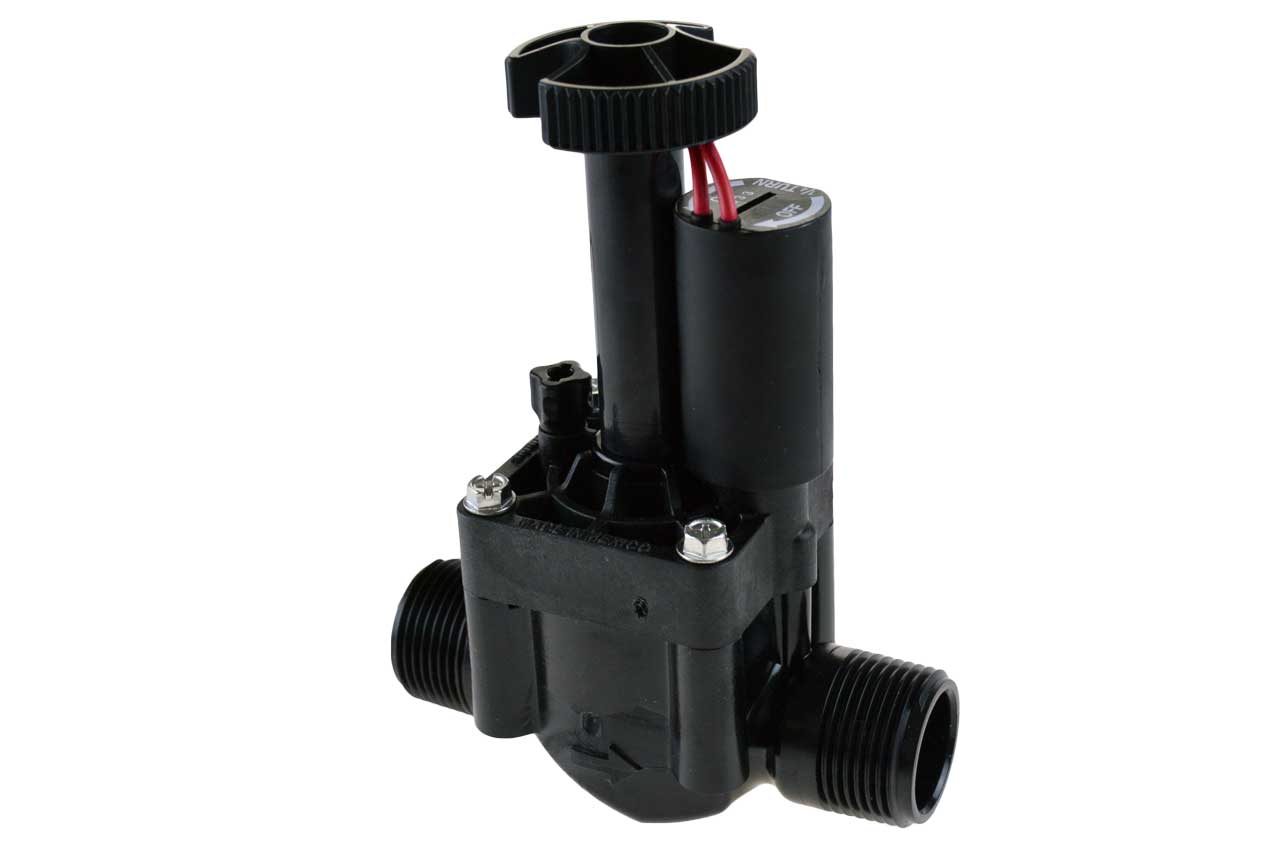 mit Durchflussregulierung