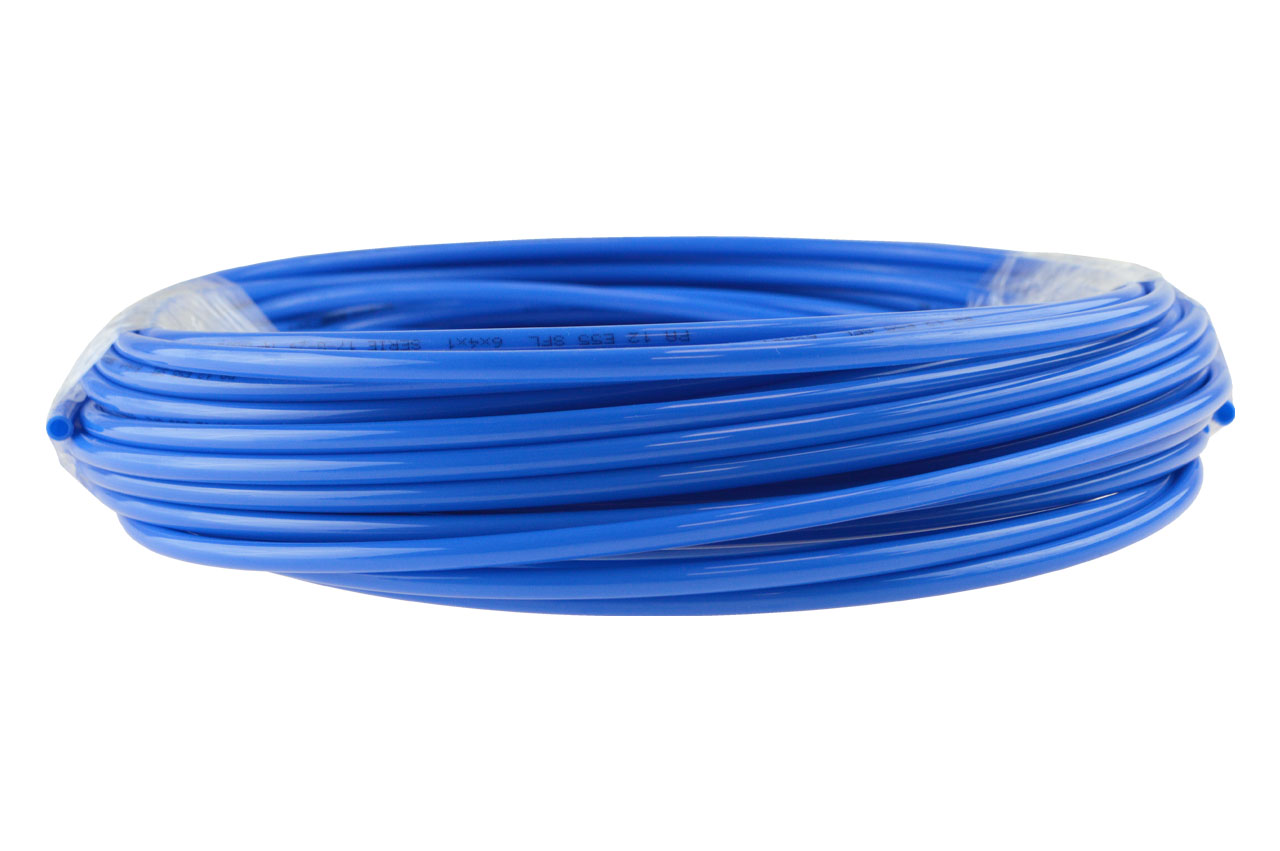 flexibler Polyamidschlauch in blau